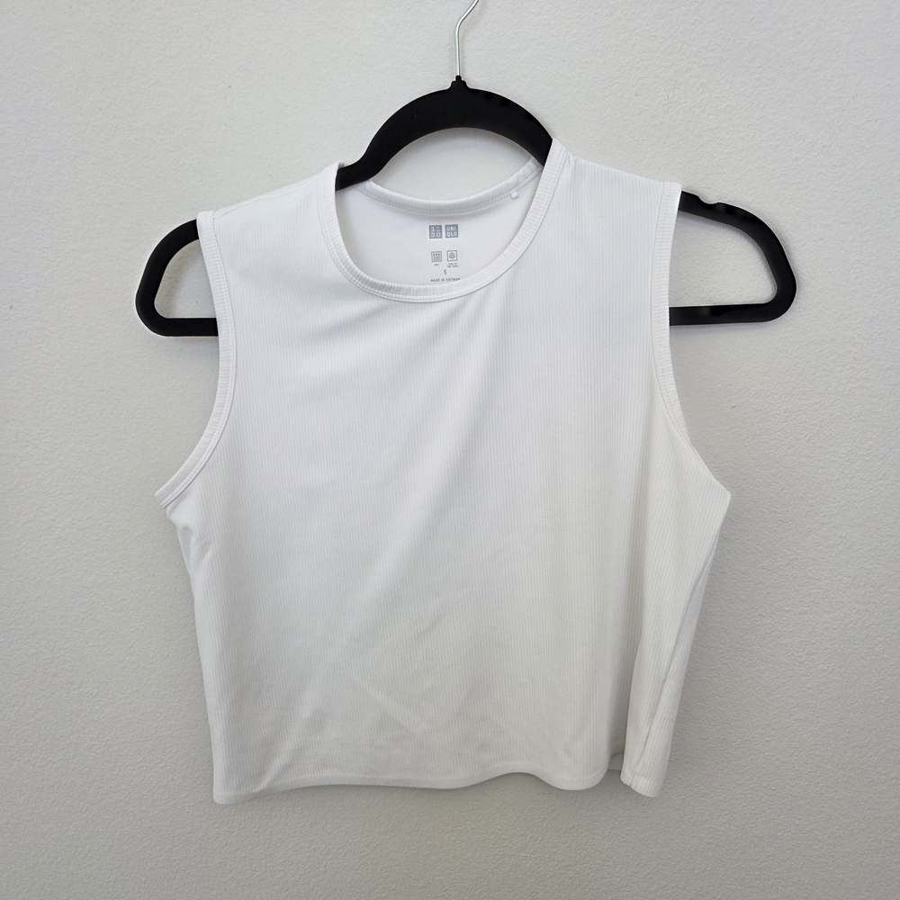 Uniqlo Women's Ribbed Sleeveless White Tank Top Small